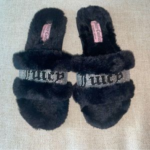 JUICY COUTURE FUZZY SLIDES